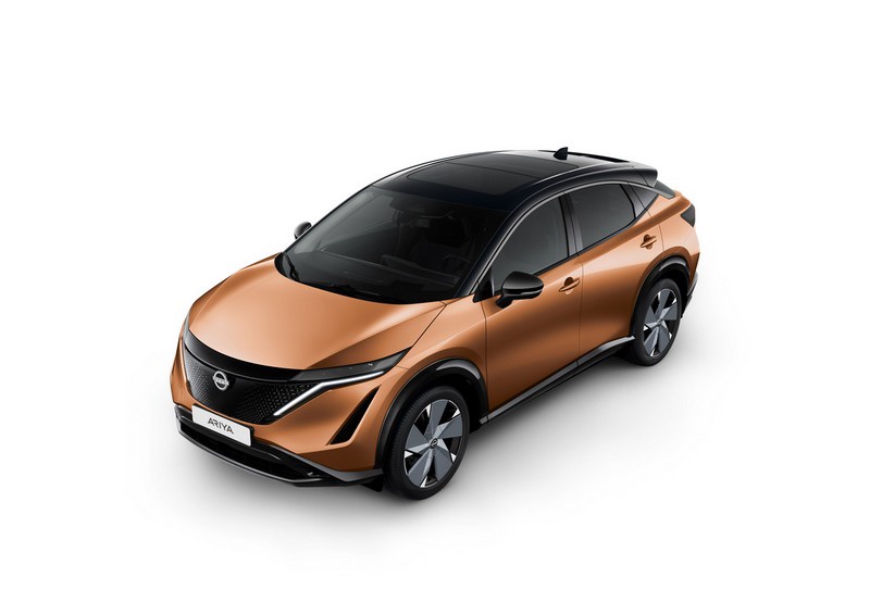 Nissan Ariya в цвете Akatsuki Copper