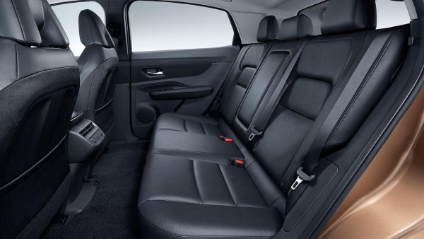 nissan-ariya-interior-6.jpg